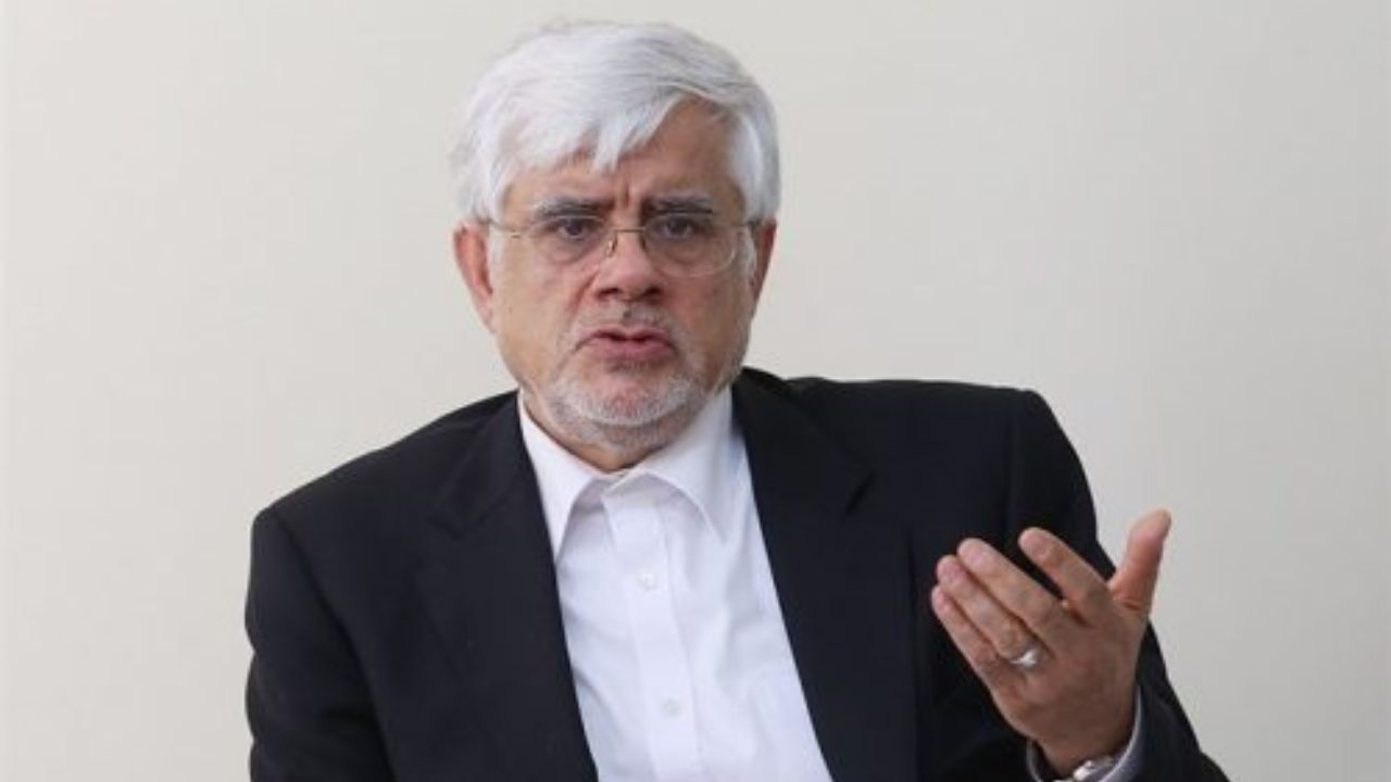 عارف منتظر تماس بزرگان اصلاحات برای ثبتنام در انتخابات است عارف منتظر تماس بزرگان اصلاحات برای ثبتنام در انتخابات است