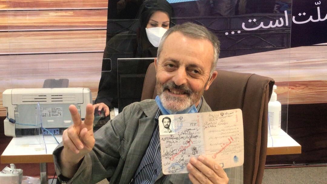 حمله تند زریبافان به احمدی نژاد: از کسی که انتخابات را تخریب می‌کند، اعلام برائت می‌کنم