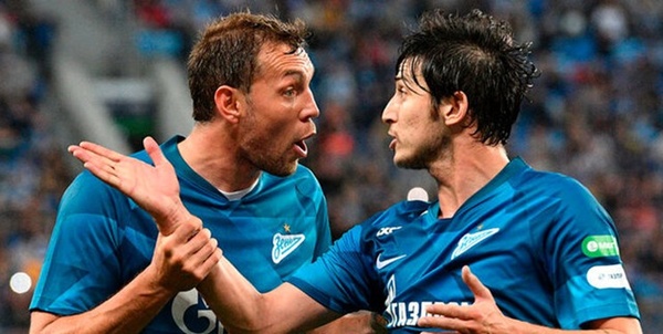 شوخی مهاجم زنیت بعد از کسب عنوان آقای گلی/ کر میکنم سردار از اسبش افتاد