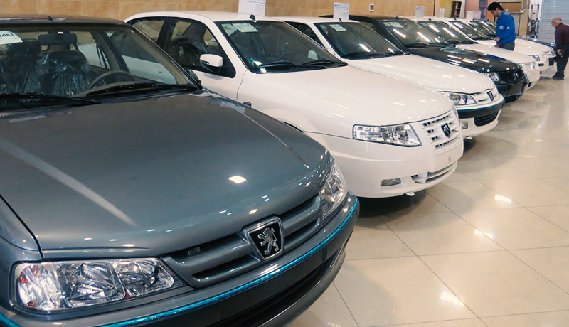 بازار بدون مشتری خودرو در انتظار سرنوشت قیمت ارز