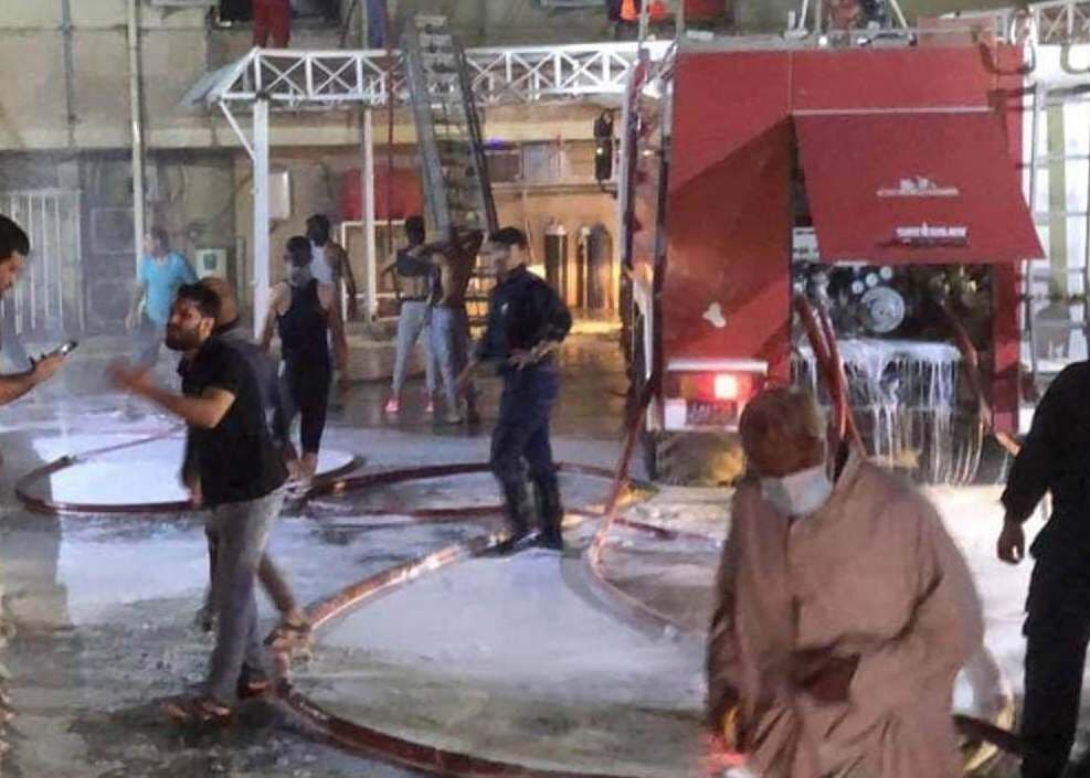 آتش سوزی در بیمارستانی در بغداد دست‌کم ۲۷ کشته برجای گذاشت +فیلم