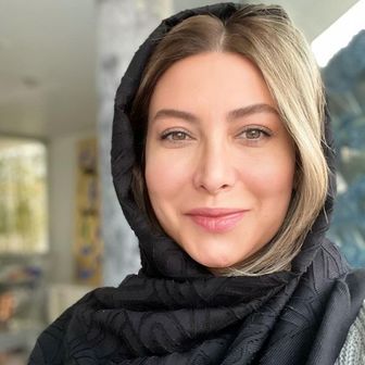 فریبا نادری 