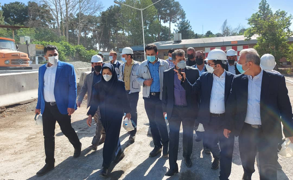 شرکت ها می بایست در زمینه تحقق جهش تولید و بهره وری خودکفا باشند شرکت ها می بایست در زمینه تحقق جهش تولید و بهره وری خودکفا باشند