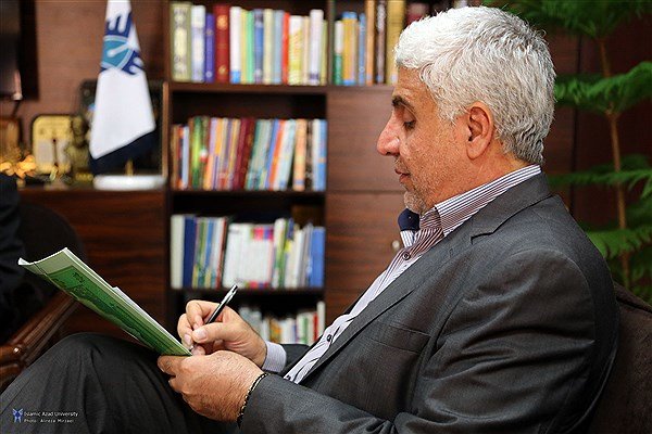 استعفای فرهاد رهبر از ریاست هیات نظارت بر انتخابات تهران استعفای فرهاد رهبر از ریاست هیات نظارت بر انتخابات تهران