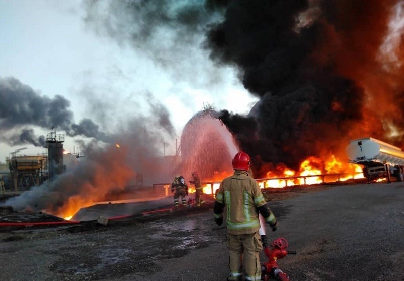 عامل آتش سوزی در پالایشگاه تهران