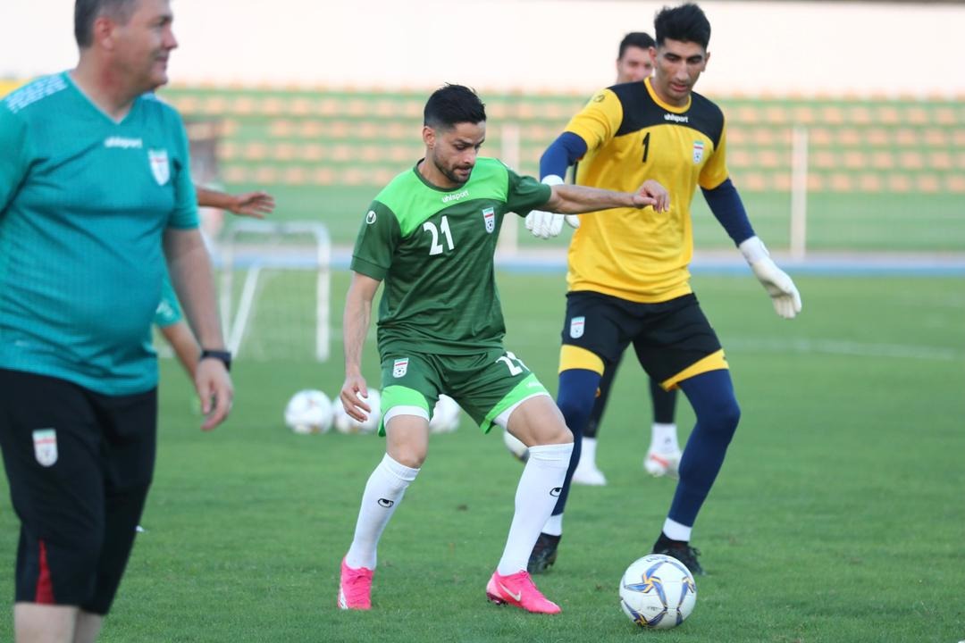 کامیابینیا از تیم ملی خط خورد کامیابینیا از تیم ملی خط خورد