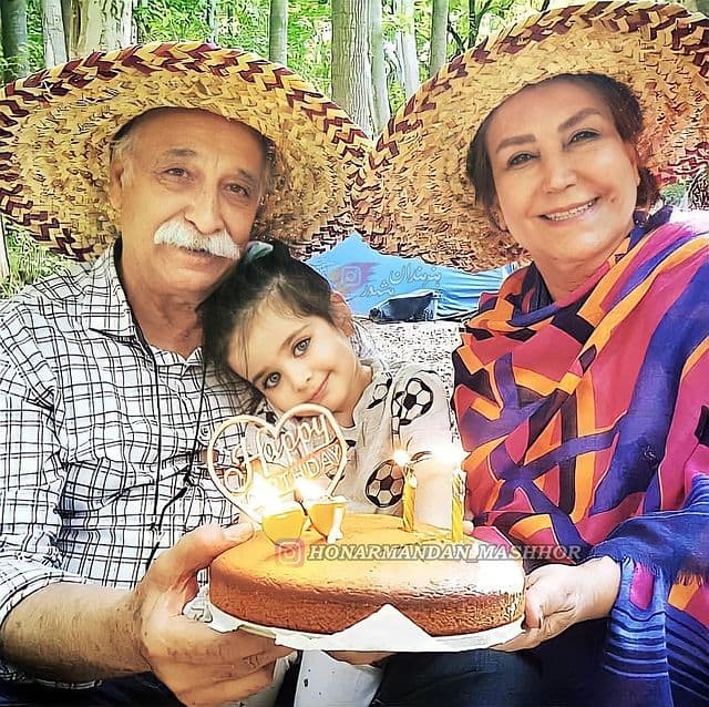کیک تولد ساده خانم بازیگر در کنار همسرش +عکس مهوش صبرکن
