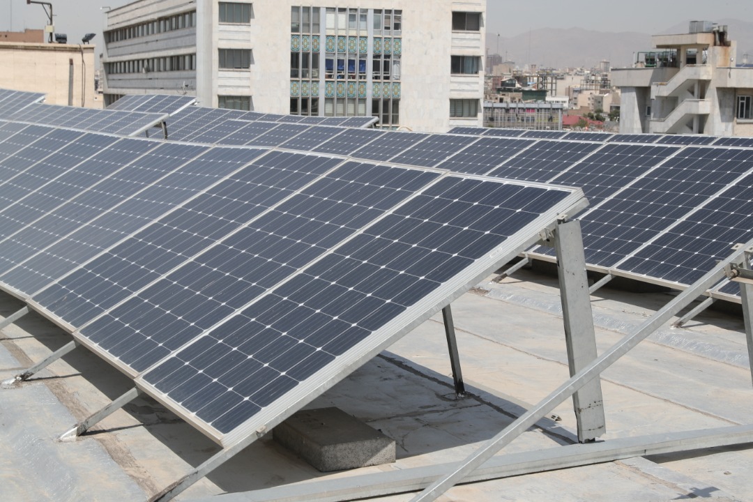 انرژی خورشیدی، یاور بانک ملی ایران در روز‌های اوج مصرف برق