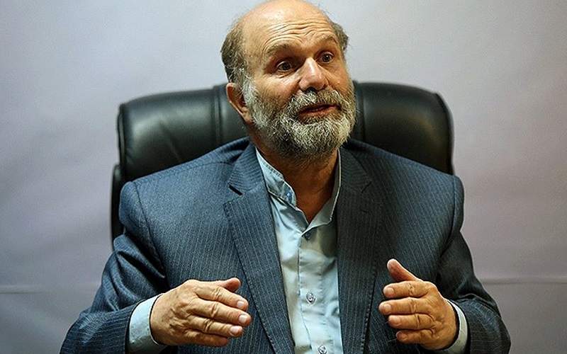 صداوسیما می‌خواهد از رئیسی سوپرمن بسازد/ گفته می‌شود کسی پای صندوق رای نمی‌آید