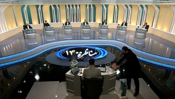 نحوه برگزاری مناظره سوم