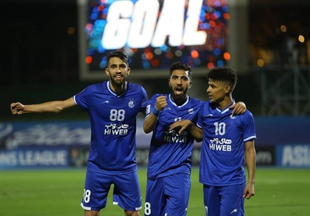 قراردادهای بازیکنان استقلال