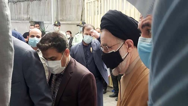 سیدمحمد خاتمی برای رأی دادن به کجا رفت؟ +عکس
