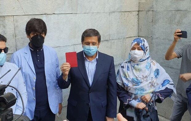 همتی: اگر رای نیاورم باز هم در خدمت مردم خواهم بود