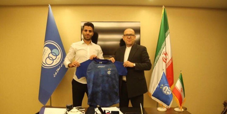 مدافع استقلال: ممنوع الخروجم و می‌خواهند شب بازی بازداشتم کنند