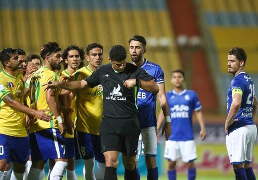 شکایت استقلال از داوران فوتبال