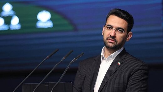 اذری جهرمی: علت اختلال اینترنت در روز گذشته جلوگیری از فروش سوالات کنکور بود!
