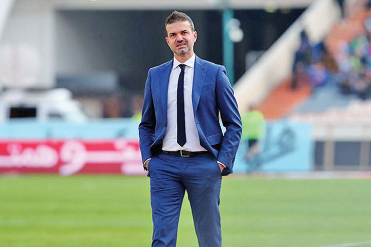 یک استقلالی در لیست خرید استراماچونی یک استقلالی در لیست خرید استراماچونی