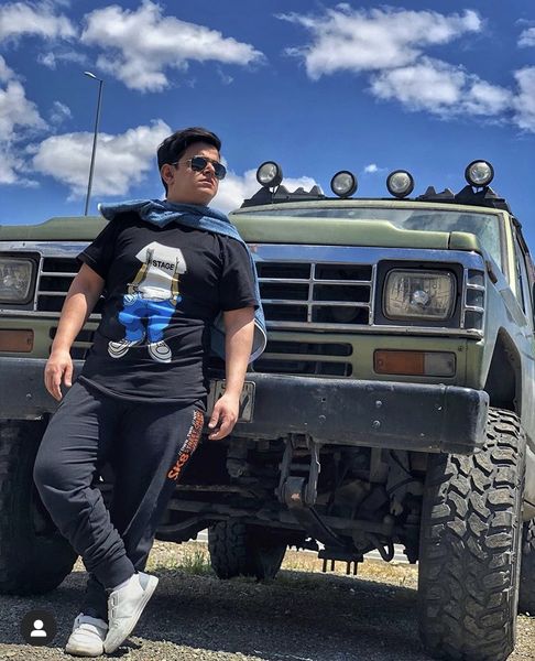 امیرمحمد چه ماشین خفنی داره + عکس امیرمحمد