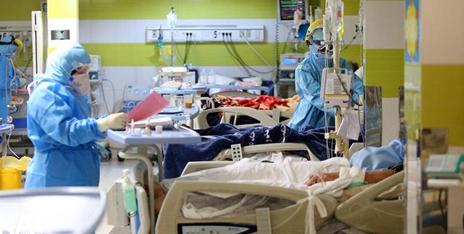 طبرسی: بیمارستان‌ها با کمبود تخت مواجه هستند