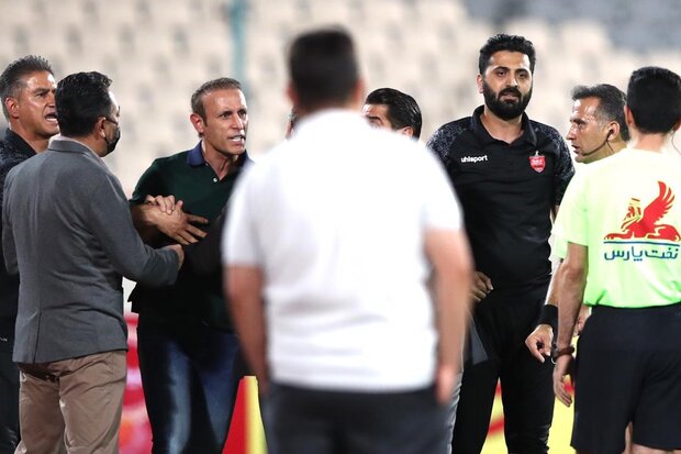 محرومیت یحیی گل‌محمدی