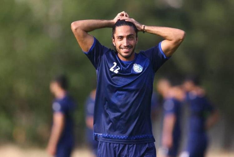 طعنه عجیب مدافع استقلال به محمود فکری! +عکس