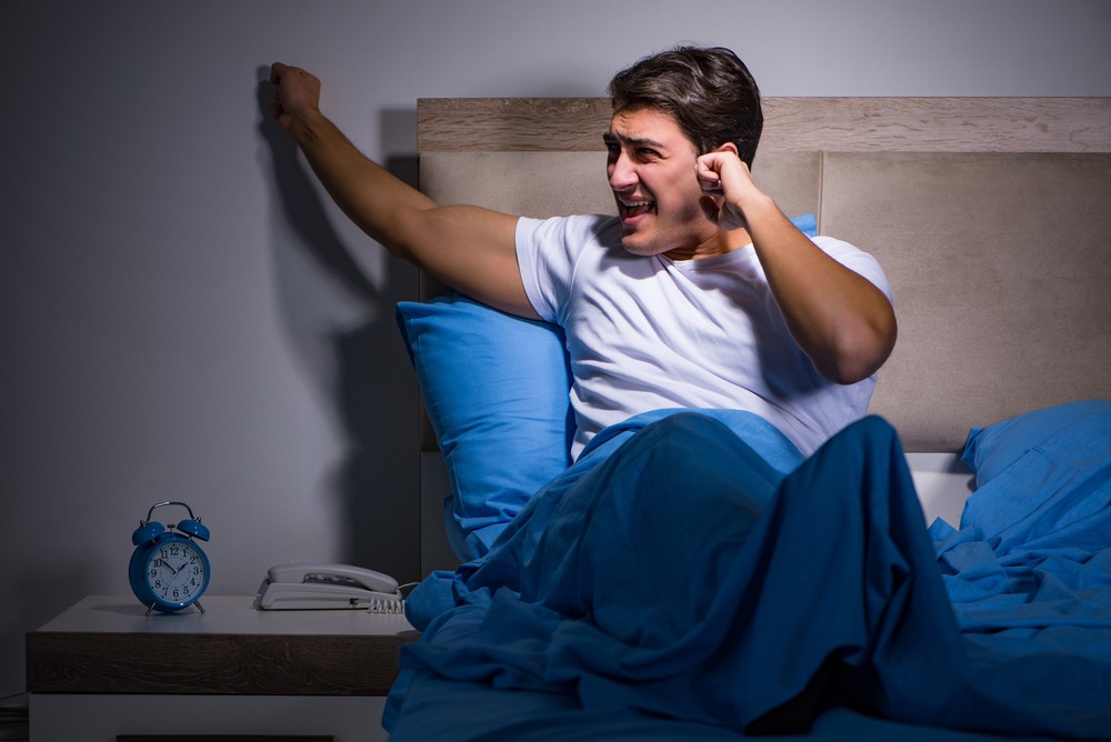 راهکارهای قانونی مواجهه با مزاحمت همسایه راهکارهای قانونی مواجهه با مزاحمت همسایه