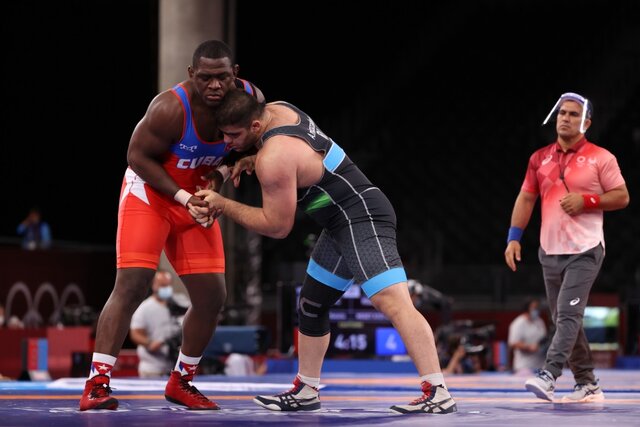 شکست سنگین میرزازاده مقابل قهرمان ۳ دوره المپیک شکست سنگین میرزازاده مقابل قهرمان ۳ دوره المپیک