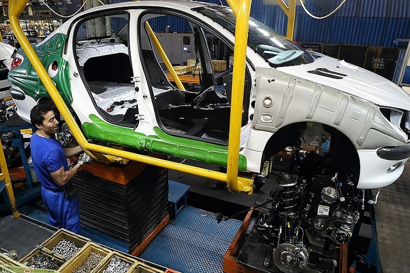 تولید ۲۰۶ در کشور متوقف می‌شود؟