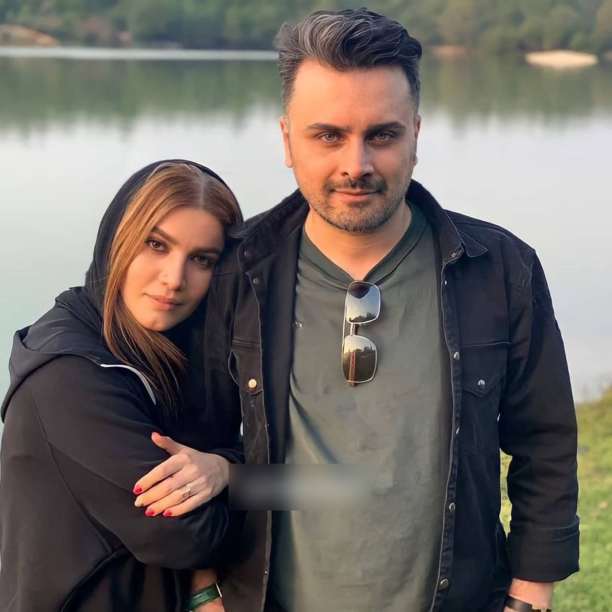 متین ستوده با حجابی منشوری در آغوش مرد خوشتیپ + عکس متین ستوده و شوهرش