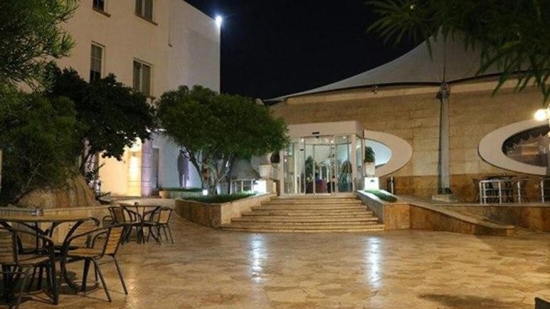 برای سفر اقتصادی به کیش چه هتلی را انتخاب کنیم؟ برای سفر اقتصادی به کیش چه هتلی را انتخاب کنیم؟