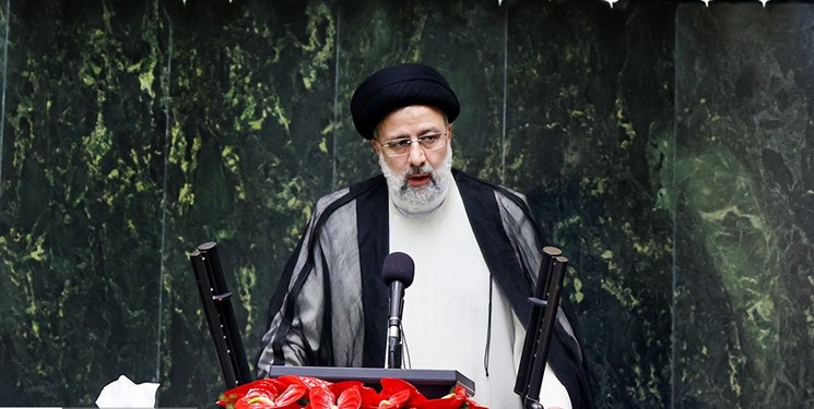 بنای دولت عمل به وعده‌هاست/ همه برنامه‌ام چند صفحه‌ای که به مجلس ارائه کردم، نبود