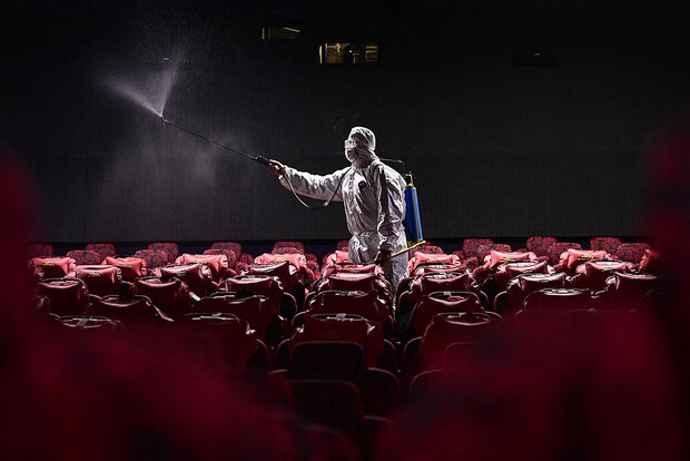 بازیگران کرونا بگیرند دستمزدی در کار نیست بازیگران کرونا بگیرند دستمزدی در کار نیست