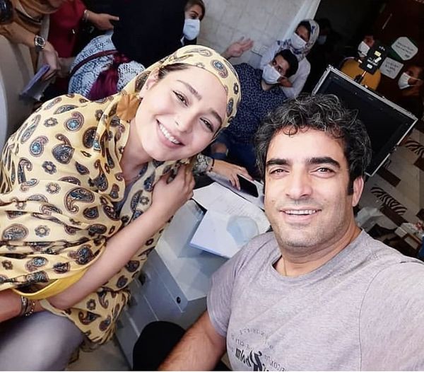 سلفی همسر یکتا ناصر با سانیا سالاری 