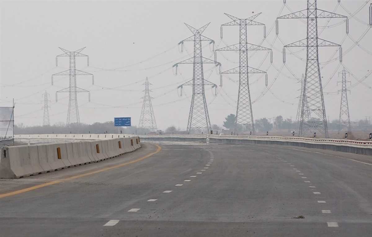 بهره برداری از ۸ کیلومتر باقی‌مانده آزادراه کنارگذر شرق اصفهان