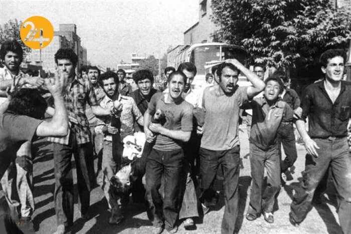 قیام ۱۷ شهریور به روایت تصویر قیام ۱۷ شهریور به روایت تصویر