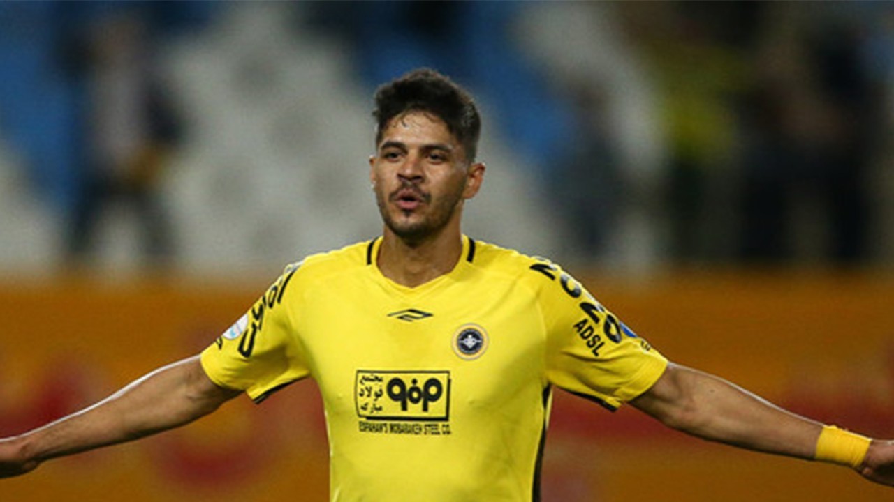 مهاجم خارجی مورد نظر یحیی پرسپولیسی نمی‌شود