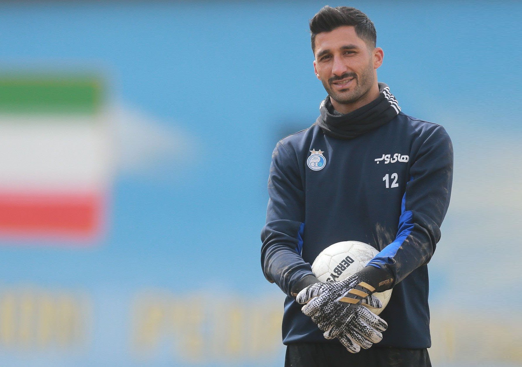 قرارداد بازیکنان استقلال