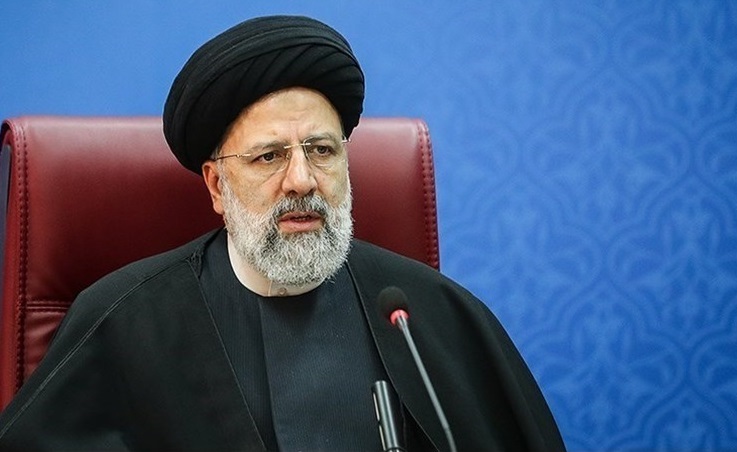 زنده نگه داشتن مسیر شهدا برای رهایی از فتنه‌ها لازم است