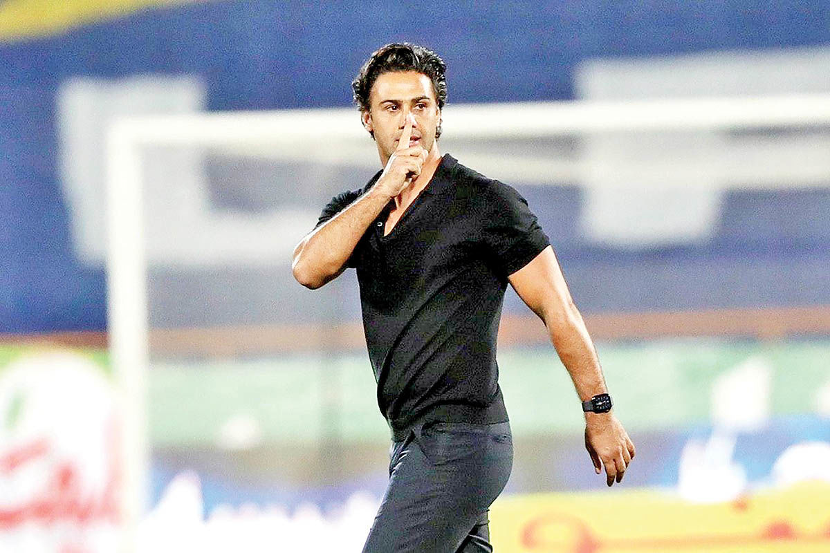 جانشین فرهاد مجیدی در استقلال جانشین فرهاد مجیدی در استقلال