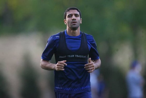 انتقال جنجالی ستاره آرام استقلال به پرسپولیس؟