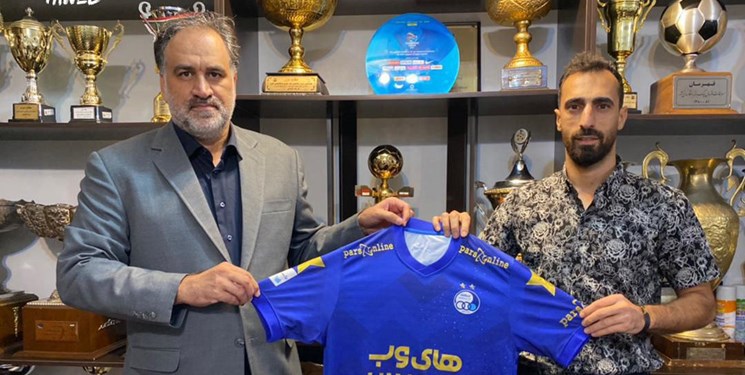 بازیکن جدید استقلال