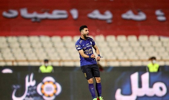 جنجال به اسمِ فرشید اسماعیلی در کلابهاوس فرشید اسماعیلی