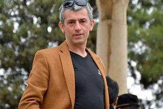 آقای بازیگری که همسرش دکتر است+عکس سیروس همتی