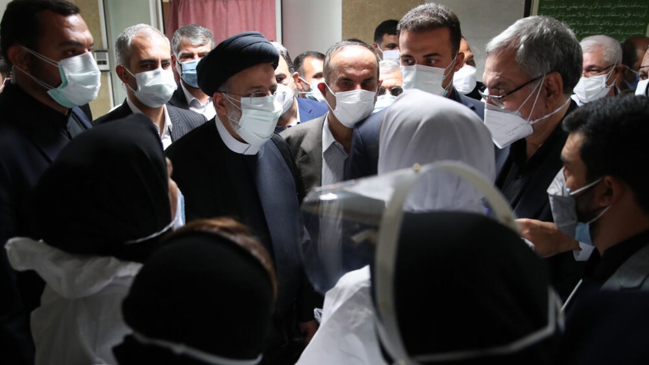 سفر استانی زودهنگام رئیسی شوآف یا مردمی بودن؟