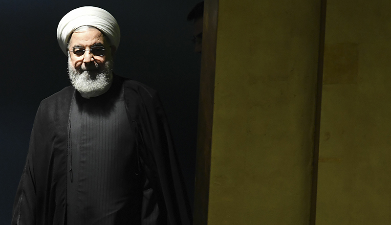 چرا اصرار دارید روحانی هم مثل بنیصدر اپوزیسیون شود؟ چرا اصرار دارید روحانی هم مثل بنیصدر اپوزیسیون شود؟