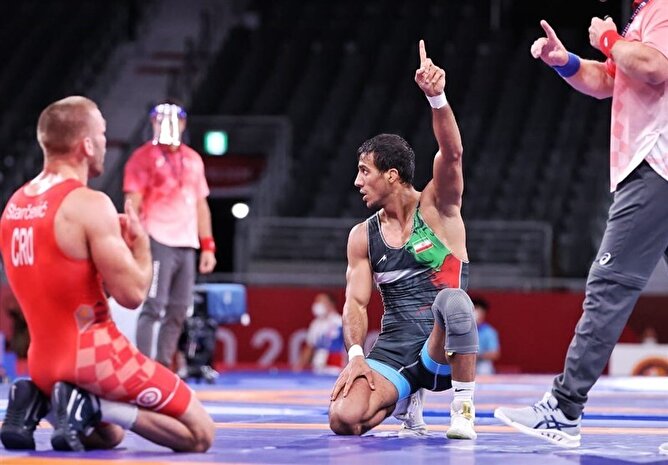 پیروزی آسان گرایی و یک گام تا برنز جهانی پیروزی آسان گرایی و یک گام تا برنز جهانی