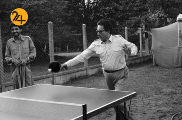 بنی صدر نخستین رئیس جمهور تاریخ ایران