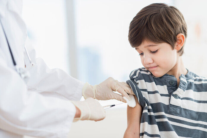 ضرورت واکسیناسیون کودکان