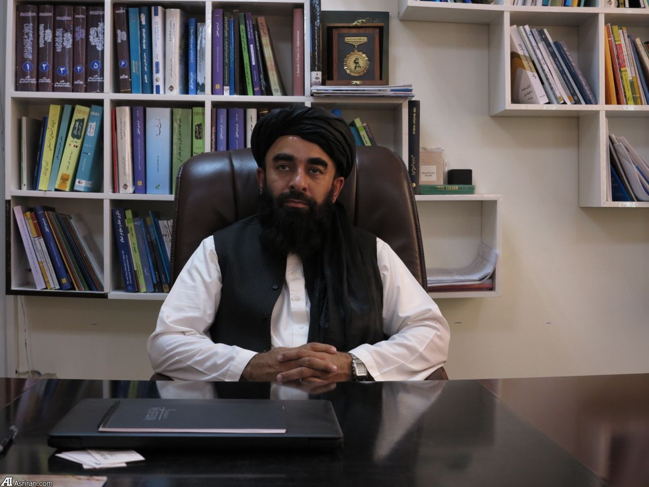 میخواهیم با جمهوری اسلامی ایران روابط خوب و قوی داشته باشیم/ احزاب فعالیت کنند، ولی اجازه مخالفت ندارند میخواهیم با جمهوری اسلامی ایران روابط خوب و قوی داشته باشیم/ احزاب فعالیت کنند، ولی اجازه مخالفت ندارند