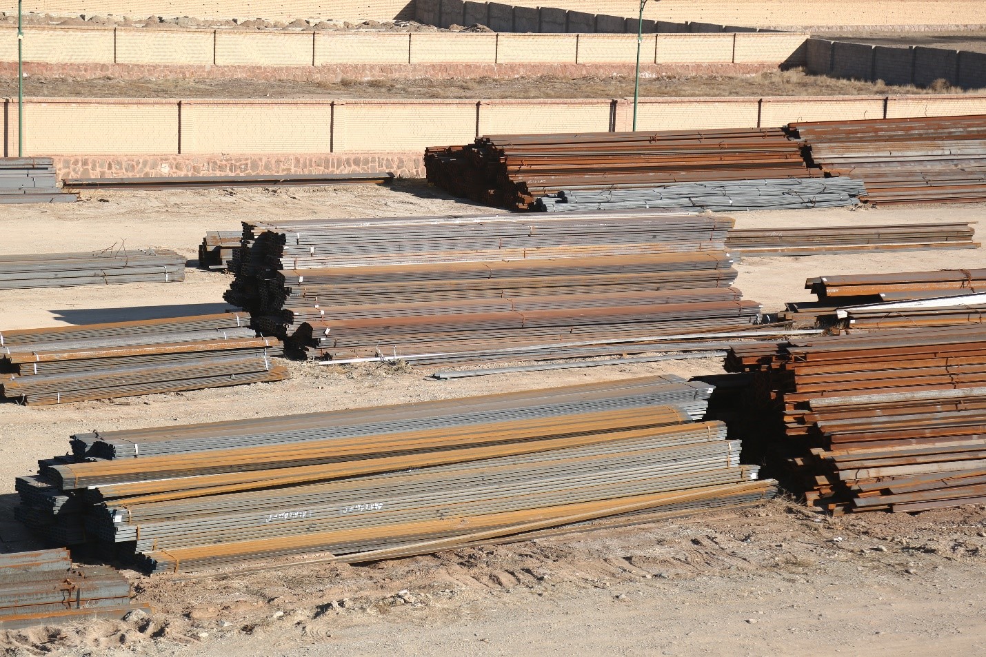 بررسی مراکز معتبر فروش آهن آلات در ایران بررسی مراکز معتبر فروش آهن آلات در ایران